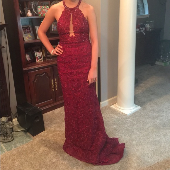 Prom Dress! Worn once - Picture 1 of 2